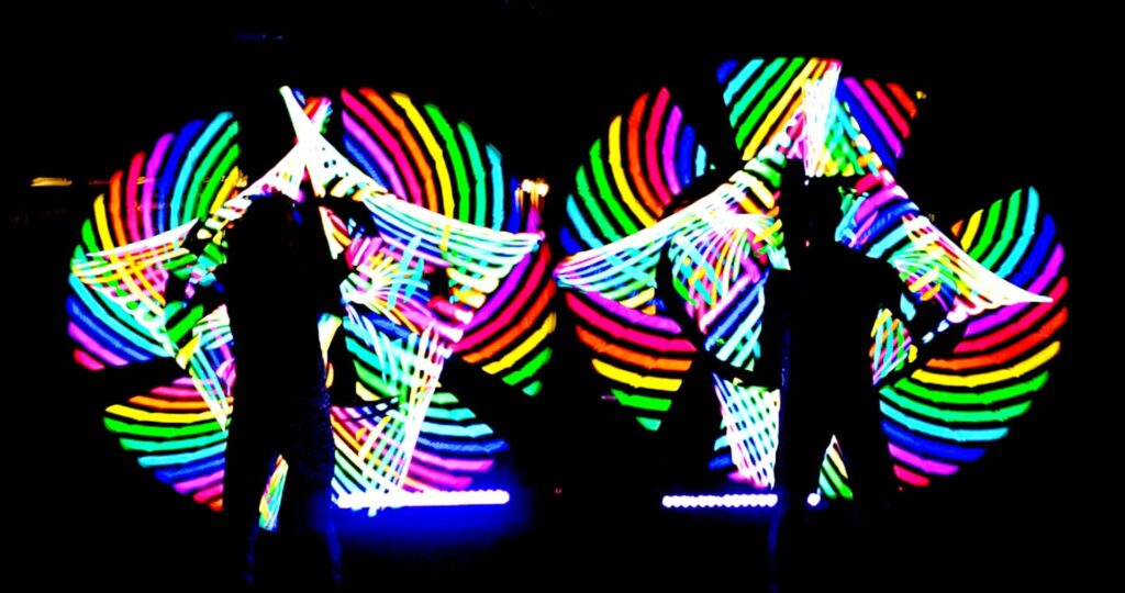 LED zsonglőr show Tűzfészek Tűzzsonglőr Társulat