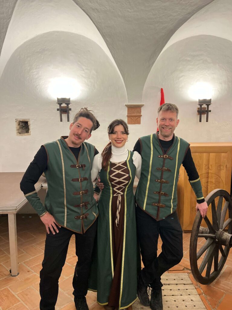 hagyományőrző előadás a simontornyai várnapokon