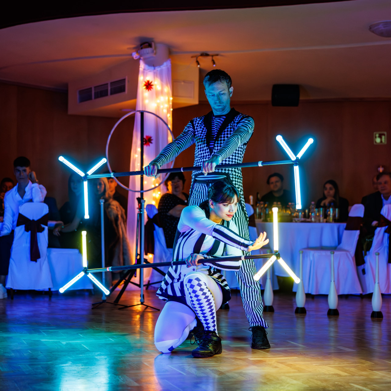LED látvány karakterek