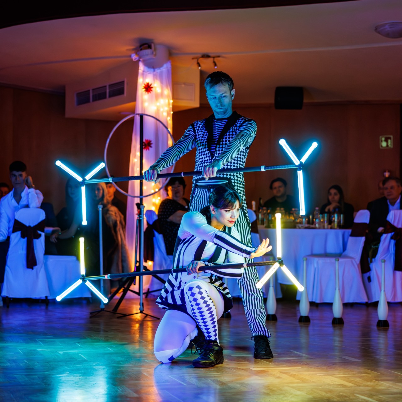 LED látvány karakterek